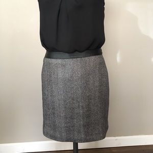 Banana Republic short skirt